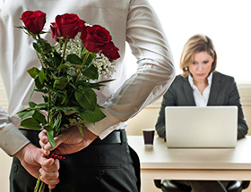 romantiek op het werk toegestaan of niet elitedating